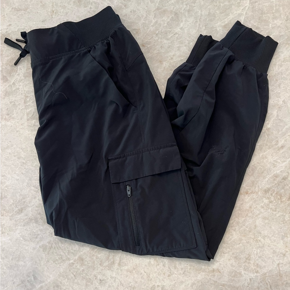 Women’s flex mid-rise cargo jogger pants